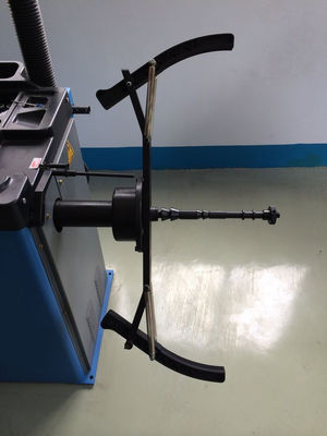 Il compensatore di ruota automatico 75kg del diametro 1180mm/spinge l'attrezzatura d'equilibratura